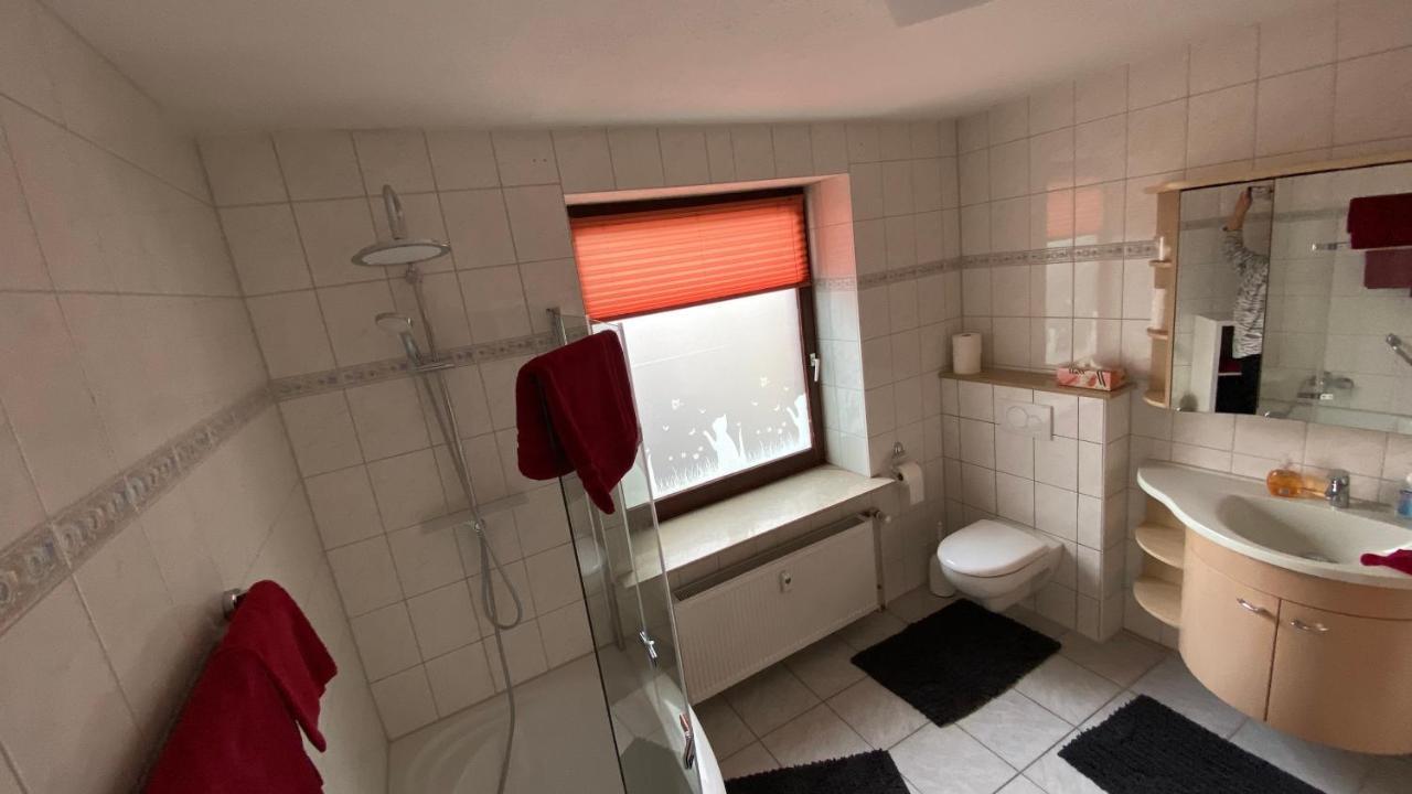 Charaktervolle Whg Mit Parkplatz Naehe Kassel